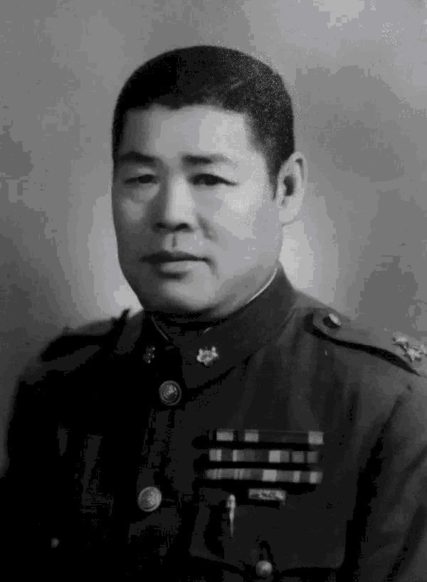 教导团|杨虎城的警卫营结局如何?血战娘子关,2800人只剩下100人!