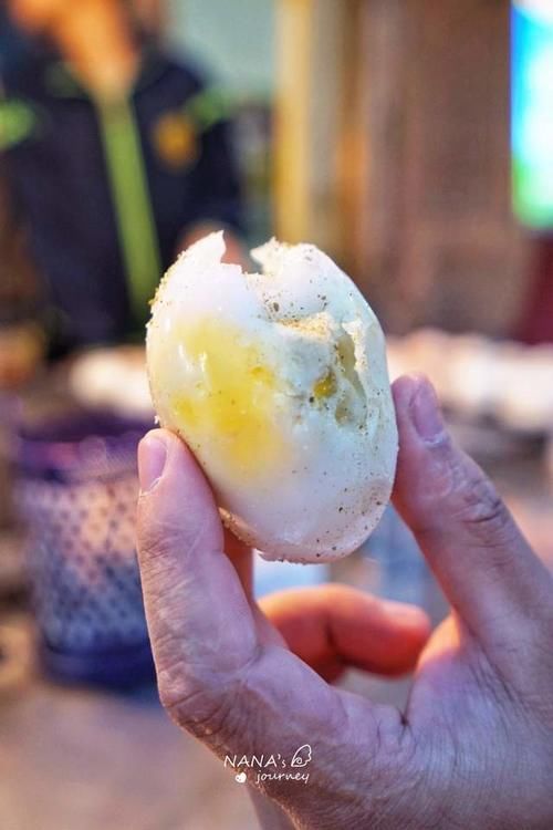  南疆的这个夜市，汇聚各种当地美食，非常有生活的气味