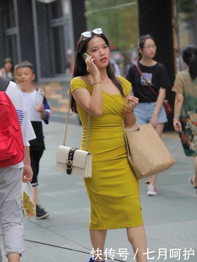 小妹妹|黄色连衣裙搭配高跟鞋，优雅得体，让造型更加艳丽