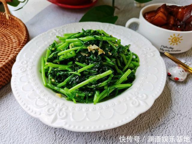 晚上失眠睡不好,试试多吃这菜,2元能买1大捆,随便一炒很好吃