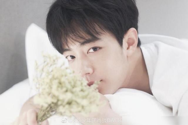 电台|肖战1005电台第一期感动上线这是专属于虾虾们的净土,夜听流泪