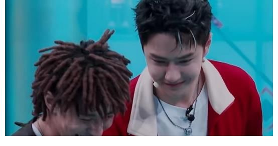 popper|綜藝《這就是街舞》，黃瀟這舞蹈已經不算街舞，她應該去舞林大會