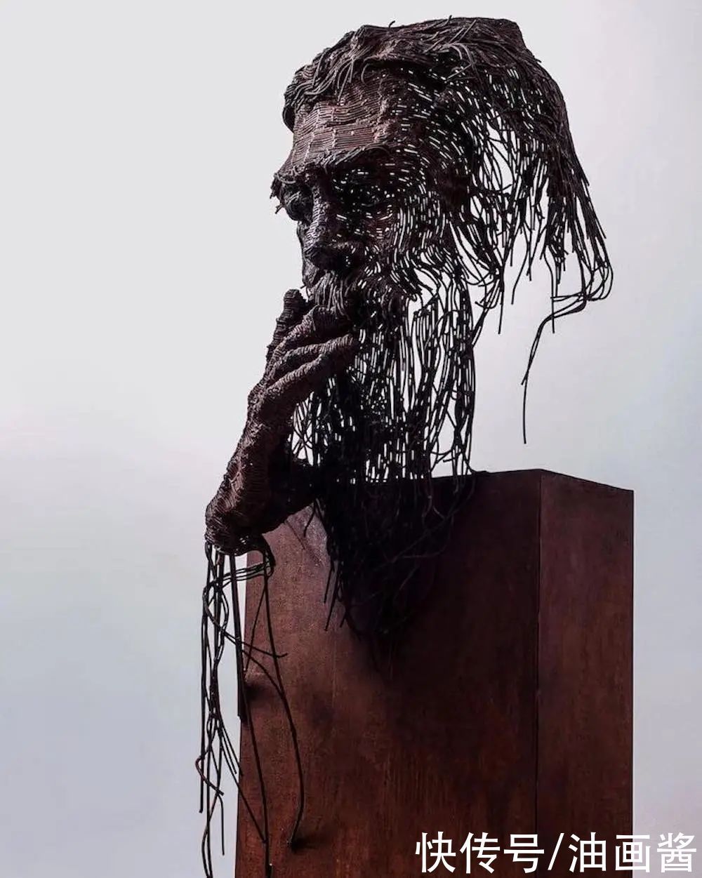 达里乌斯·休利|他用钢丝“画”出立体的人物肖像,看完作品后,让人赞叹不已