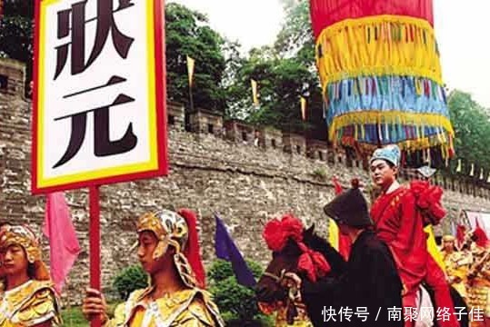 老朱|明朝第一位状元,胜在颜值太高,朱元璋说状元非他莫属