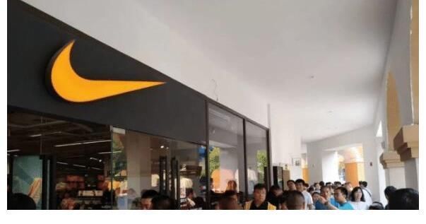 鞋子 耐克被“搅局”,国产“15度空调鞋”霸气来袭,外来品牌危机四伏