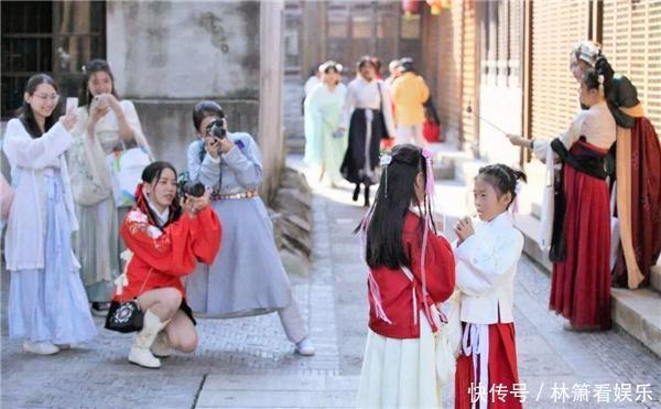 你姓啥?每个姓氏都有自己专属的图腾,找到你的“保护神”了吗