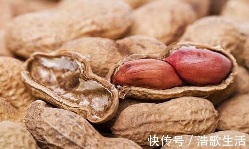 长寿果|花生和瓜子，一个降三高，一个长肉损健康，你真的会吃吗？