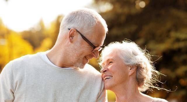 仁者乐|为什么很多老人挺过了70岁,就容易长寿呢答案其实很简单