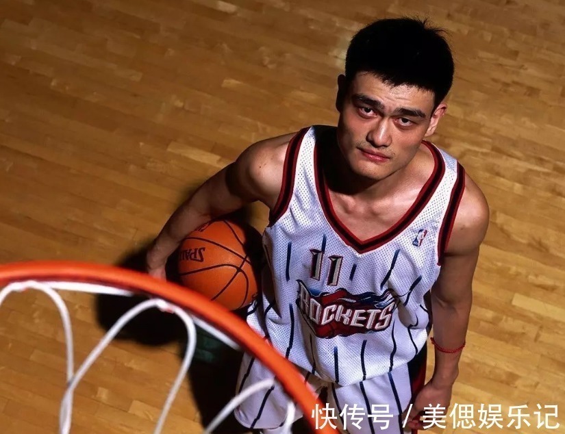 邓亚萍|中国篮球第一人是姚明,那足球、乒乓球、羽毛球的第一人是谁?