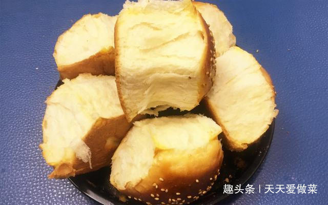 不用打蛋白,一样简单做出拉丝面包,做法超简单还好吃