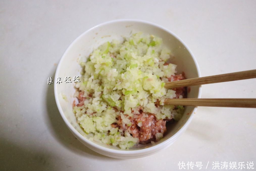 蒸蒸日上|这道菜简单,蒸一蒸,象征花开富贵,蒸蒸日上,过年吃寓意好