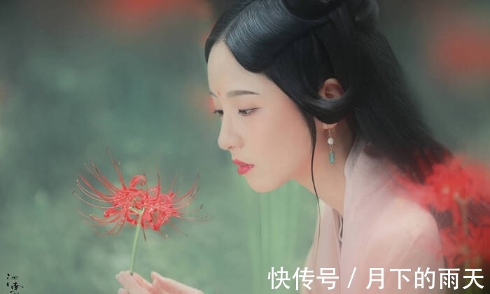 洒脱!温一盏茶读好诗,33首诗写在深秋,有真情有境界,细读不觉被感动