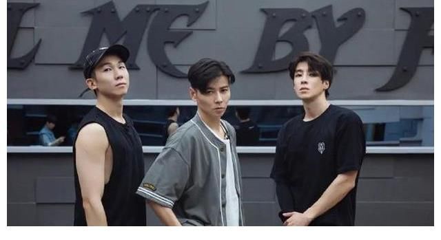 戚薇|別的哥哥來披荊斬棘是翻紅，高瀚宇是來“出道”？