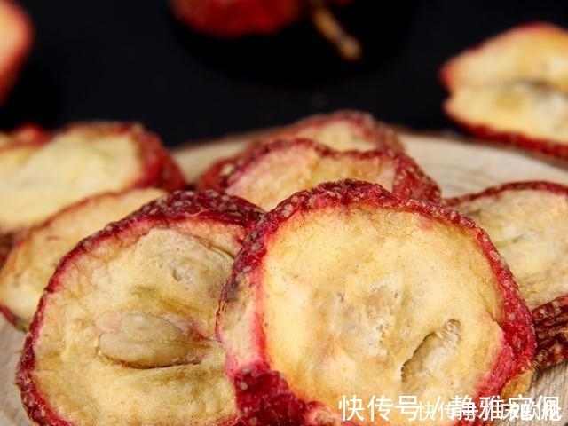 泡水|一粒小山楂,泡水喝有很多益处,但也有讲究,别喝错了后悔
