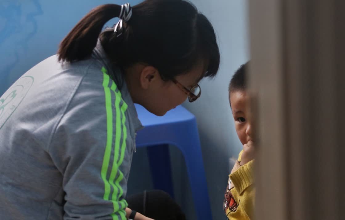 打脸|“你家孩子没人敢收”3岁孩子连被5家幼儿园劝退,妈妈质问被打脸