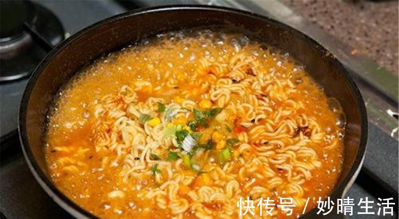 如果你正在减肥，早餐可不能吃下面四样！