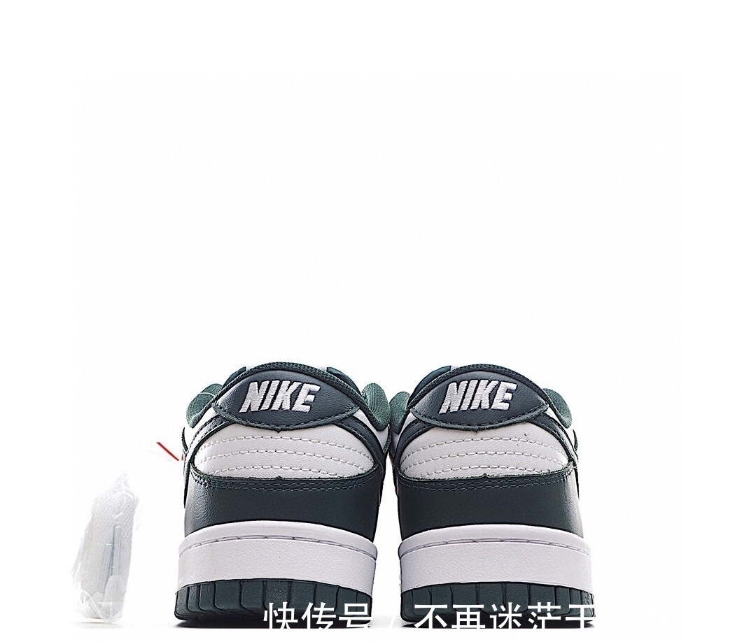 Nk SB Dunk Low "Team Green" 密歇根白绿