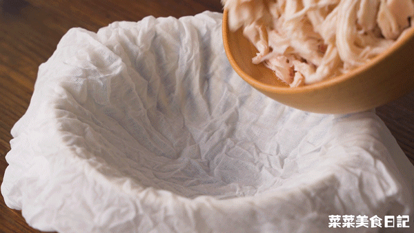 上过春晚的家常菜，10元一大盘，干香酥韧真上头