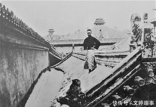 这个亲王真怪,对革命党总是网开一面,民国建立后,他又两次叛乱