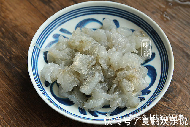 节食减肥|40岁阿姨轻断食晚餐，走红朋友圈，网友真自律，难怪越吃越瘦