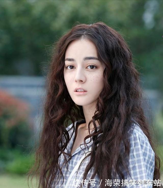 发型 若你今年过了45,这3种“大妈发型”尽量少留,容易显老还伤发