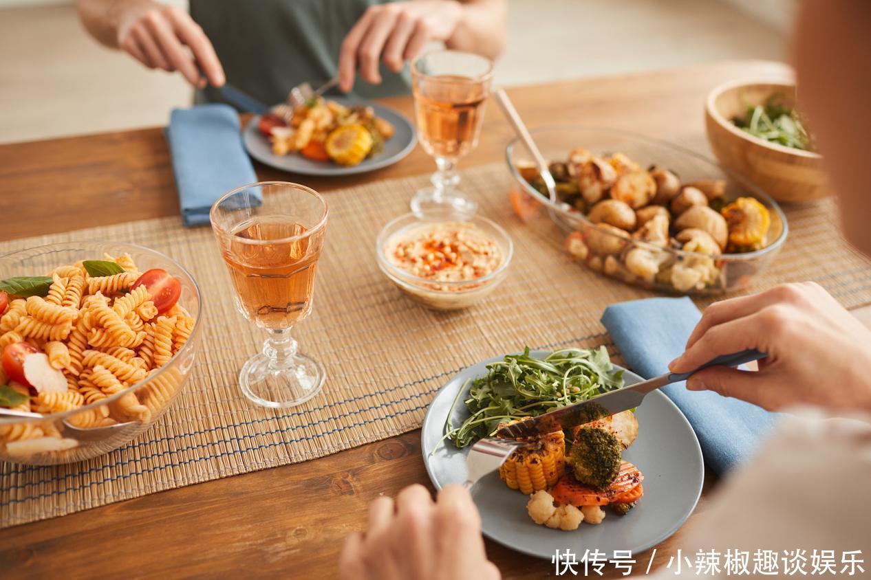 萃枫苷|年轻人睡不醒,老年人睡不着!专家:睡前妙招教给你,一觉就天亮