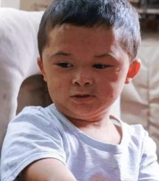 马云|小马云上国际时装舞台,彻底被毁,马云无奈摇头,这是怎么回事