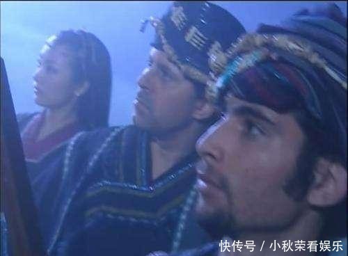 《倚天屠龙记》武功前十排名, 谁是第一 (倚天四美镇楼)