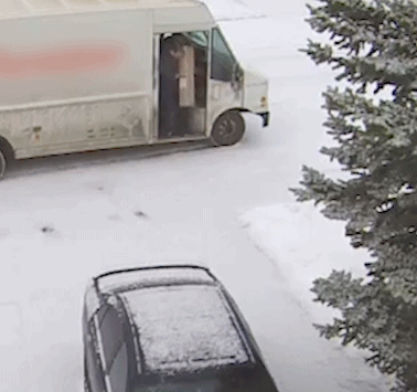 |搞笑GIF:这是谁家的闺女