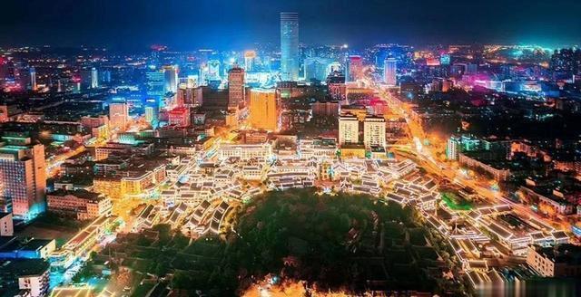 古墓|亚父范增墓发掘过程中，考古队发现一盗洞，专家看后：盗墓贼太傻