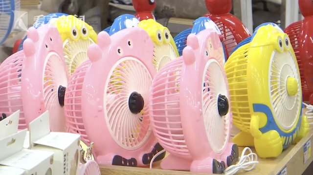 郑医师|男孩图凉快戴挂脖风扇睡觉 醒来发现脸被吹歪了