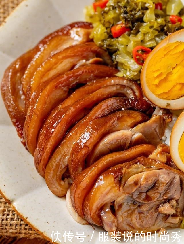 潮汕|难怪潮汕女生皮肤好!这一盘肥而不腻,满满都是胶质,谁吃谁爱!