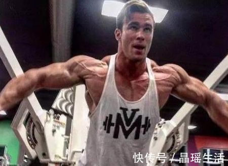 胸肌|天天去健身房,为什么胸肌还是不饱满很多人犯了这5个错误