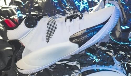 保护性 顶级的舒适体验+无死角的实战性能!可有名无实的它还能叫“音速”吗?