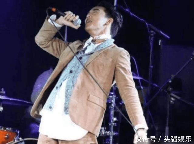 月半小夜曲 他曾惨遭汪峰淘汰,如今却和汪峰“平起平坐”,真是实力“打脸”