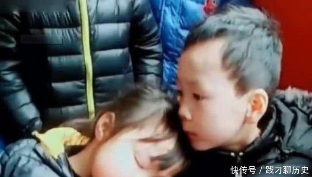 女儿|宝妈无意间发现女儿的“记仇本”,简单7个字,却让她忍不住落泪