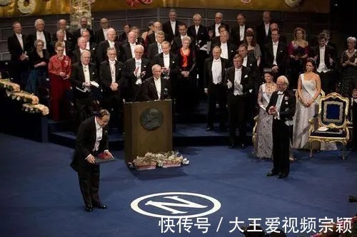 余华|荣获诺奖却被15名作家联名反对,莫言水平真的不配获诺贝尔奖吗