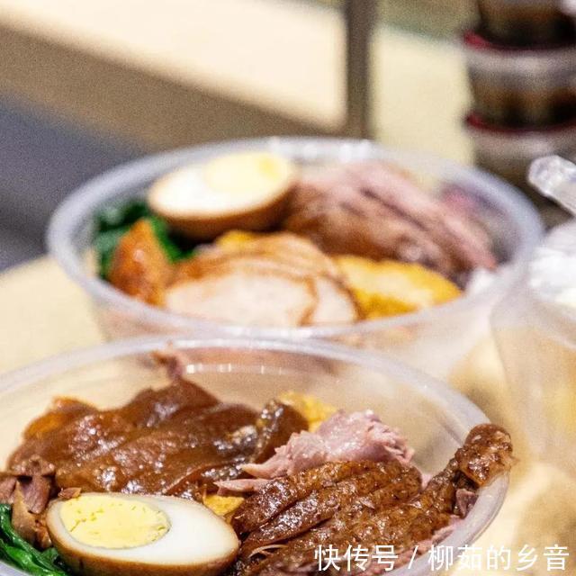 入选|17年潮汕老字号「日日香鹅肉饭店」,靠一只鹅入选非物质文化遗产