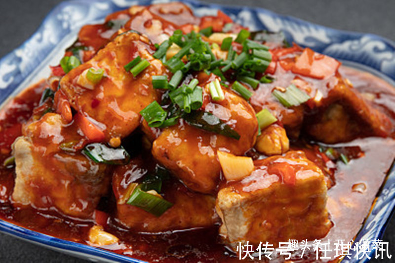 蒜苗|精选美食土豆炖排骨，酸甜鲈鱼片，家常豆腐的美味做法