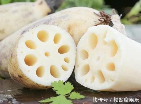 秋藕|买莲藕时，该买7孔的还是9孔的，教你正确挑法，再也不怕买错了