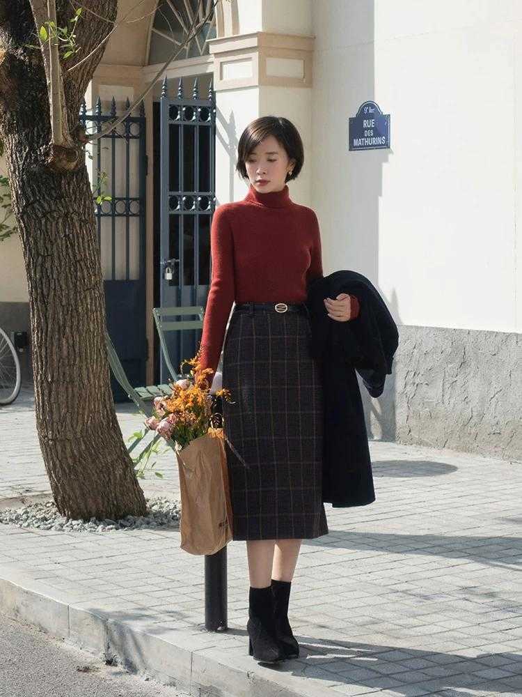 时髦|不管穿大衣还是针织衫,下半身尽量搭“格纹裙”,复古时髦还显瘦