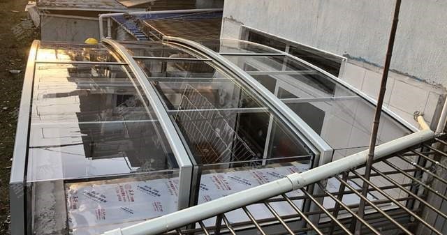 小院|老公房小院天井封成伸缩阳光房，邻居看了也会羡慕哦