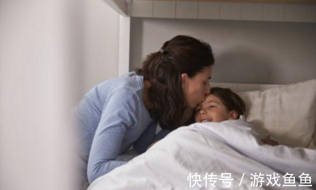 睡眠质量|秋季带娃,家长别让孩子睡前做这几件事,以免错过长高的机会