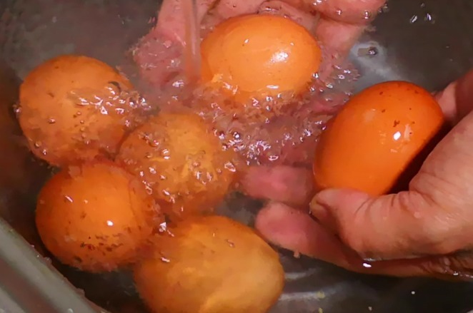 更上一层楼|清晨一个蛋,从头补到脚!但以下2类人吃鸡蛋,堪比服毒