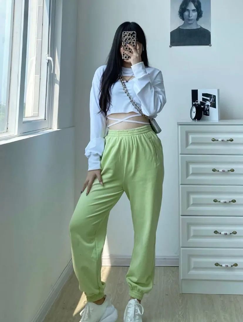 腰部|腰粗、肚子大的女生，怎么穿才显瘦？