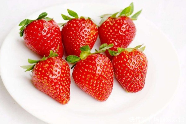 一样是草莓,遇到以下4种,白送也不能要,果农从不让自家人吃!