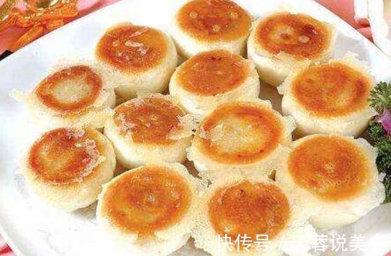 做水煎包，该用什么水很多人都做错，所以包子口感不脆，不好吃