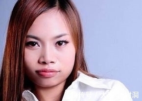 凤姐现在在美国的状况如何？网友：炫富加小奢侈？