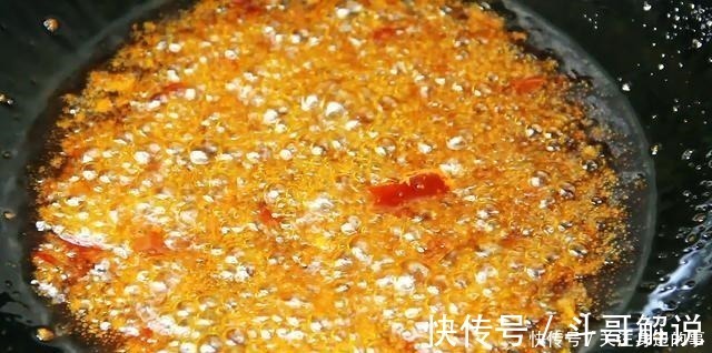 豆芽|牛肉想要嫩滑，千万不要直接下锅，多加一个步骤，嫩滑又入味