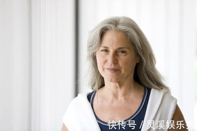 皮肤松弛|女性开始变老时,身体会发出7个“暗号”,你占了几个?